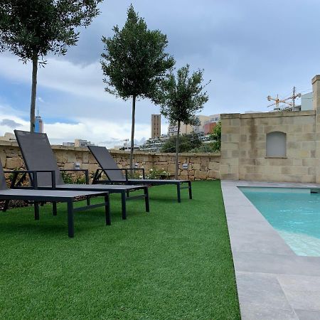 The Valley Bed & Breakfast Saint Julian's Luaran gambar